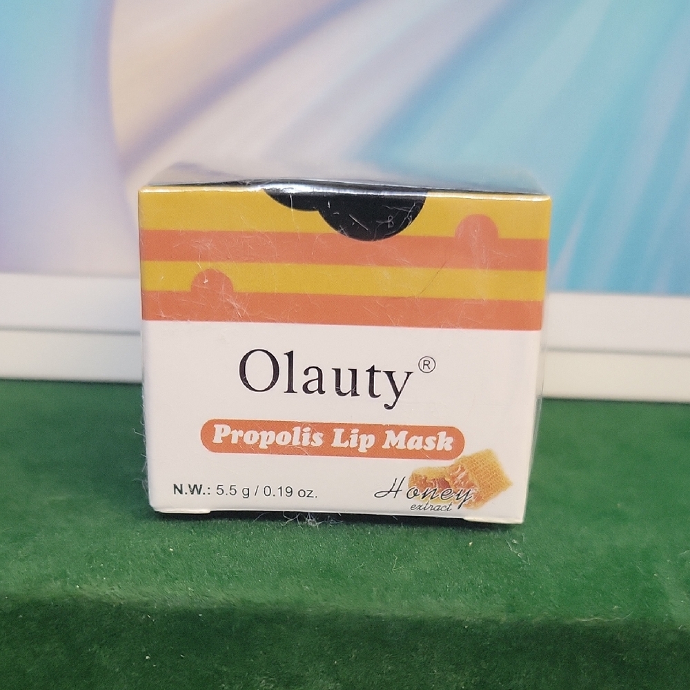 Olauty Honey Propolis Lip Mask - Nourishing Lip Care 5.5g New Sealed Box